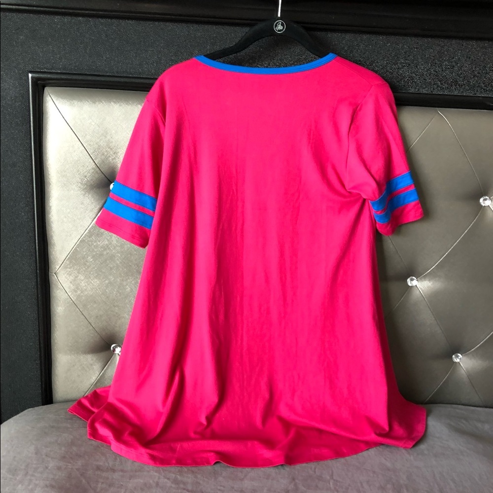 🌸 LuLaRoe Perfect Tee EUC Size XXS Pink & Blue 🌸 - Picture 3 of 4